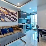 Arcadia Beach Continental 1-Bedroom Condo
